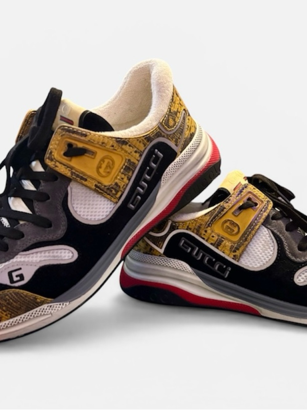 Gucci Gold, Black & White Ultrapace Men's Sneakers - Picture 4 of 6